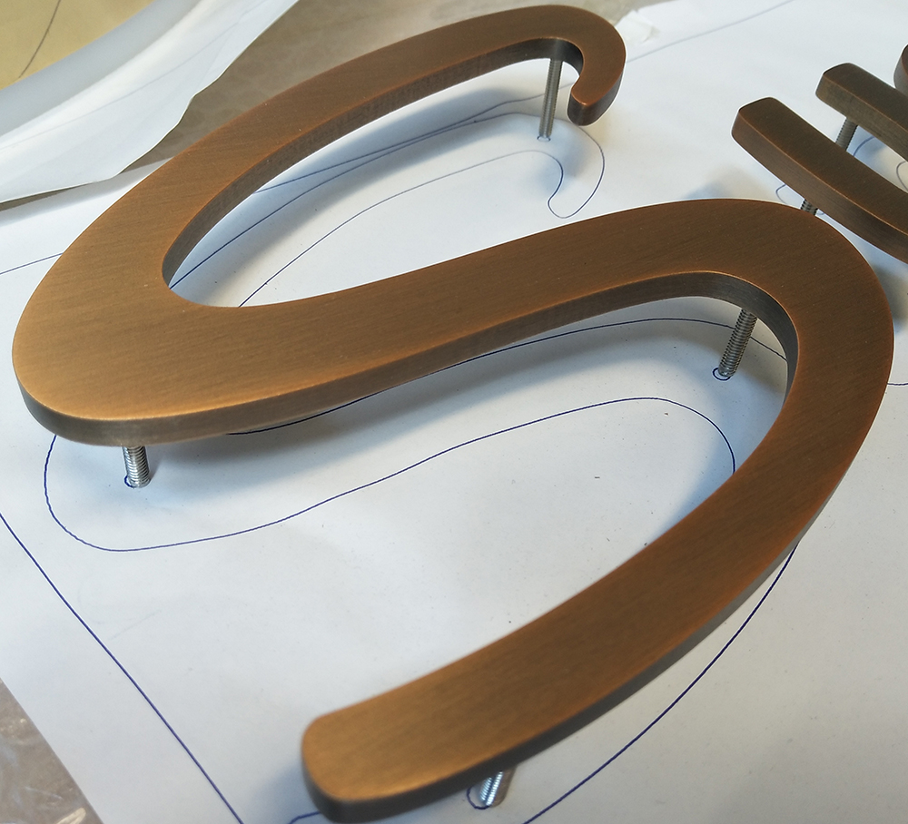 不锈钢金属麻豆TV在线观看有哪些典型的特征？