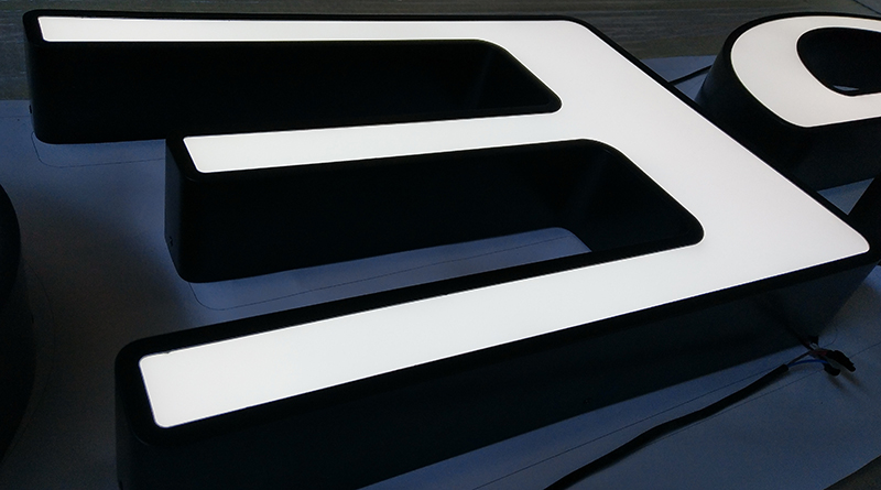 LED镂空麻豆TV在线观看为什么要喷高光白? LED镂空麻豆TV在线观看为什么要喷高光白?