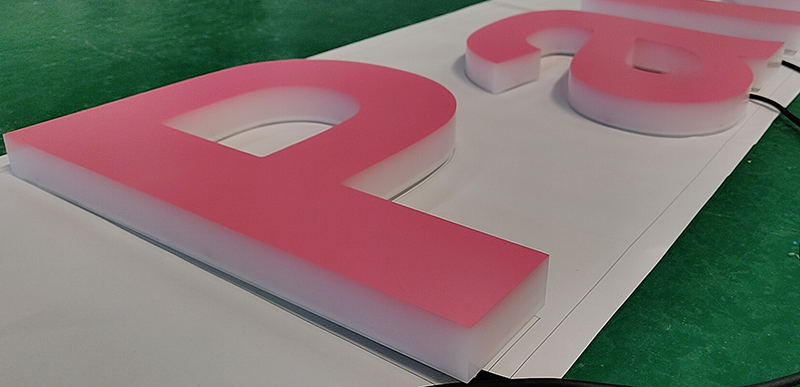 LED亚克力麻豆TV在线观看维护保养的几点要求和技巧 LED亚克力麻豆TV在线观看维护保养的几点要求和技巧