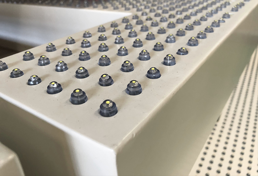 LED外露麻豆TV在线观看与传统麻豆TV在线观看的主要差别和特点分析