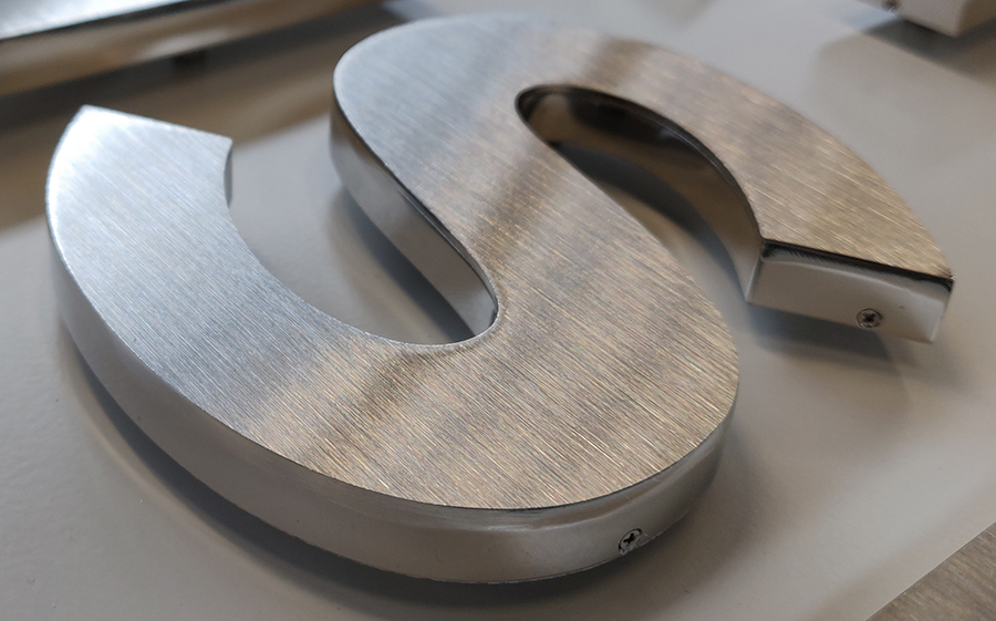 拉丝不锈钢麻豆TV在线观看的主要特性和使用场景分析