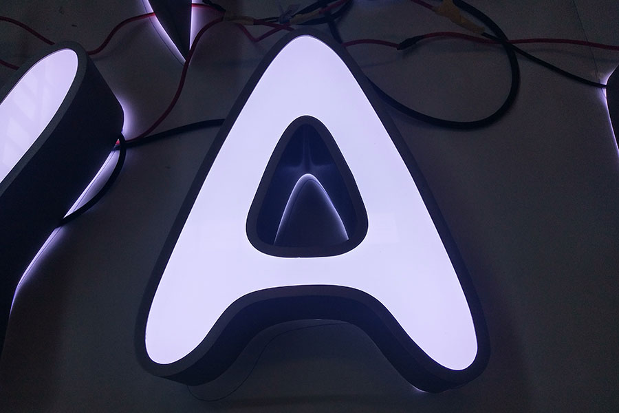 LED镂空字制作步骤有哪些？