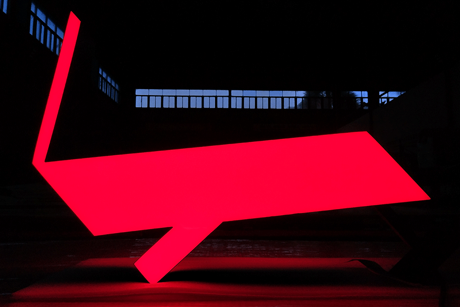 LED发光标识使用时遇到问题应该怎么处理？