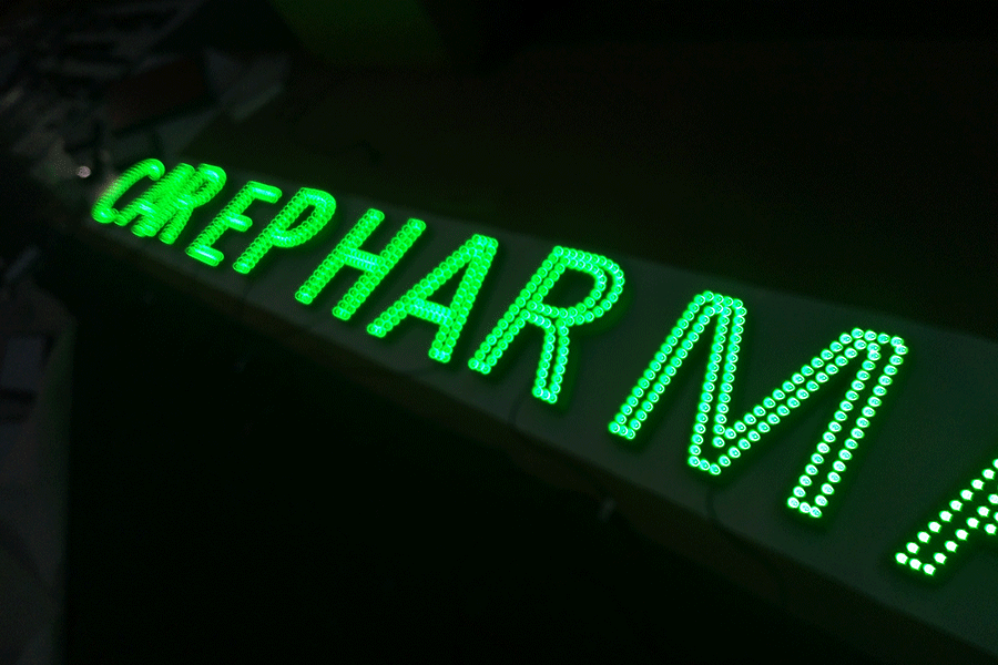 彩色冲孔字有什么优势特点？