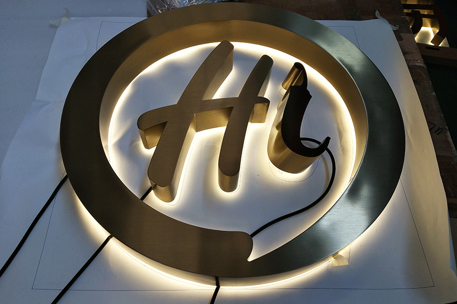 设计制作LED不锈钢背光字有什么注意事项？