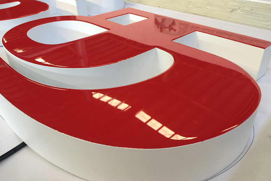 铝边树脂字发光标识制作有什么特色？