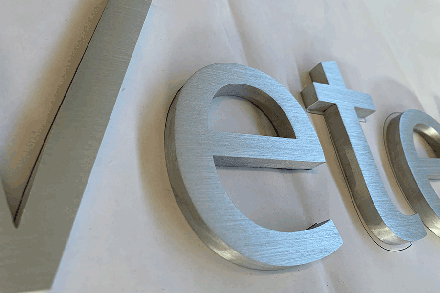 金属三维立体字制作有哪些流程步骤？