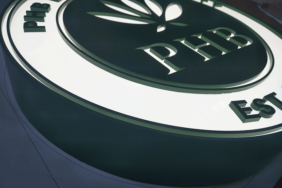 标识标牌厂家制作LED镂空灯箱有哪些流程？