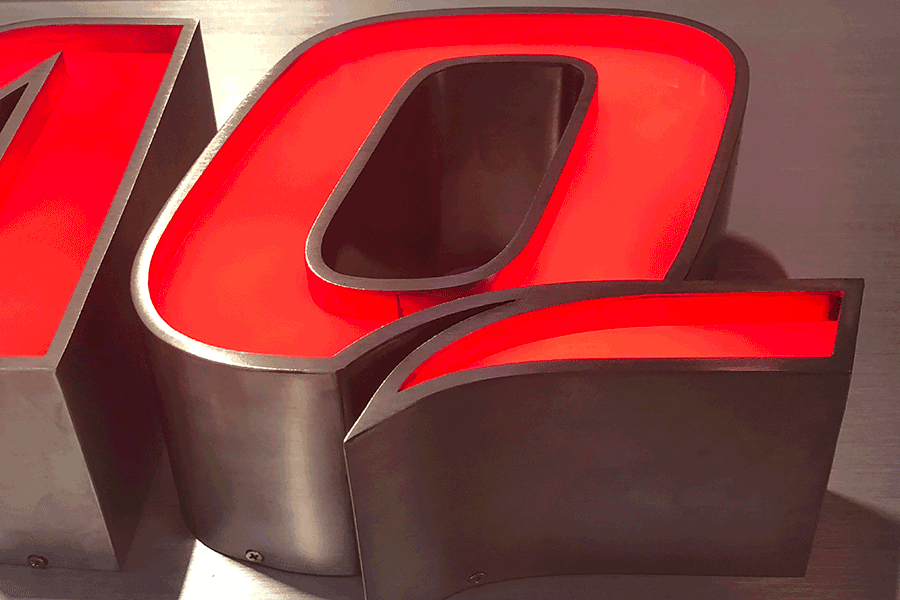 设计制作不锈钢包边字有哪些工序和工艺流程？