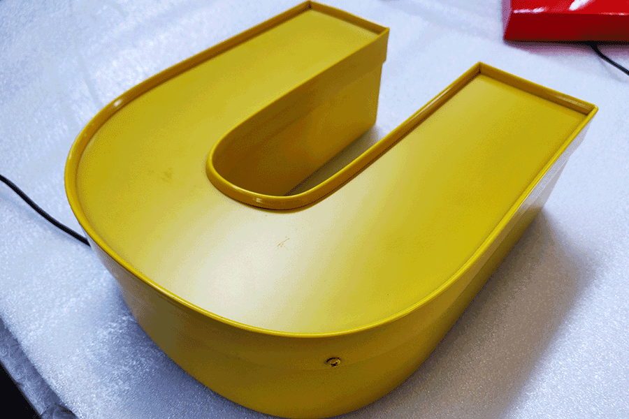 设计制作天地盖字有哪些优势特征？